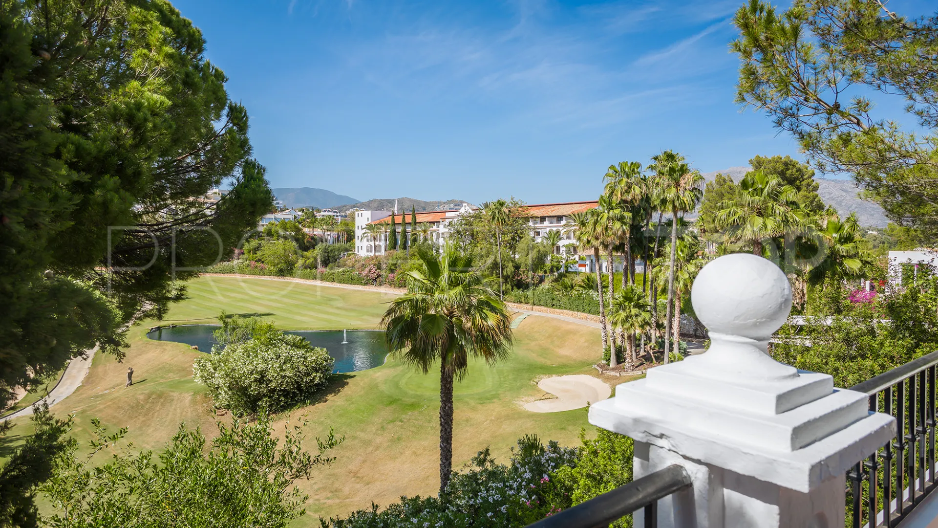 For sale town house in La Quinta