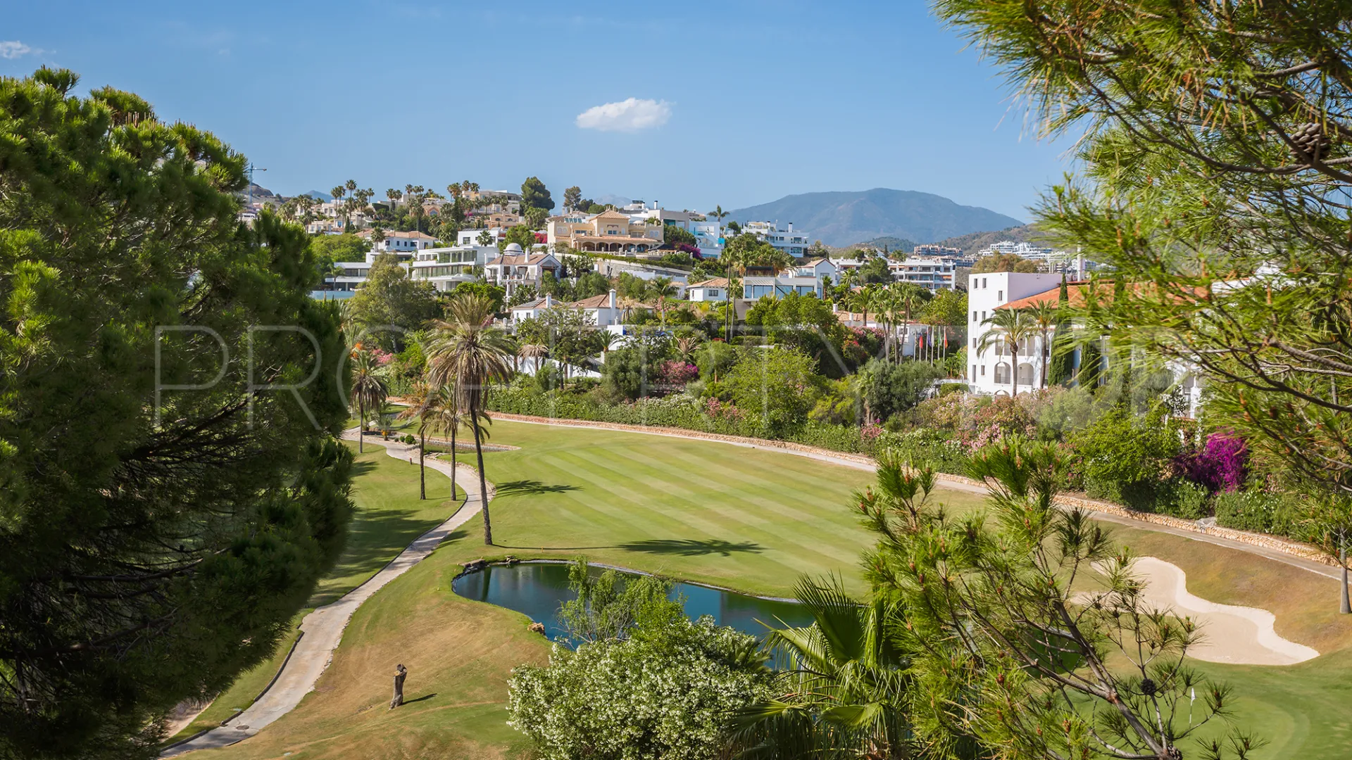 For sale town house in La Quinta