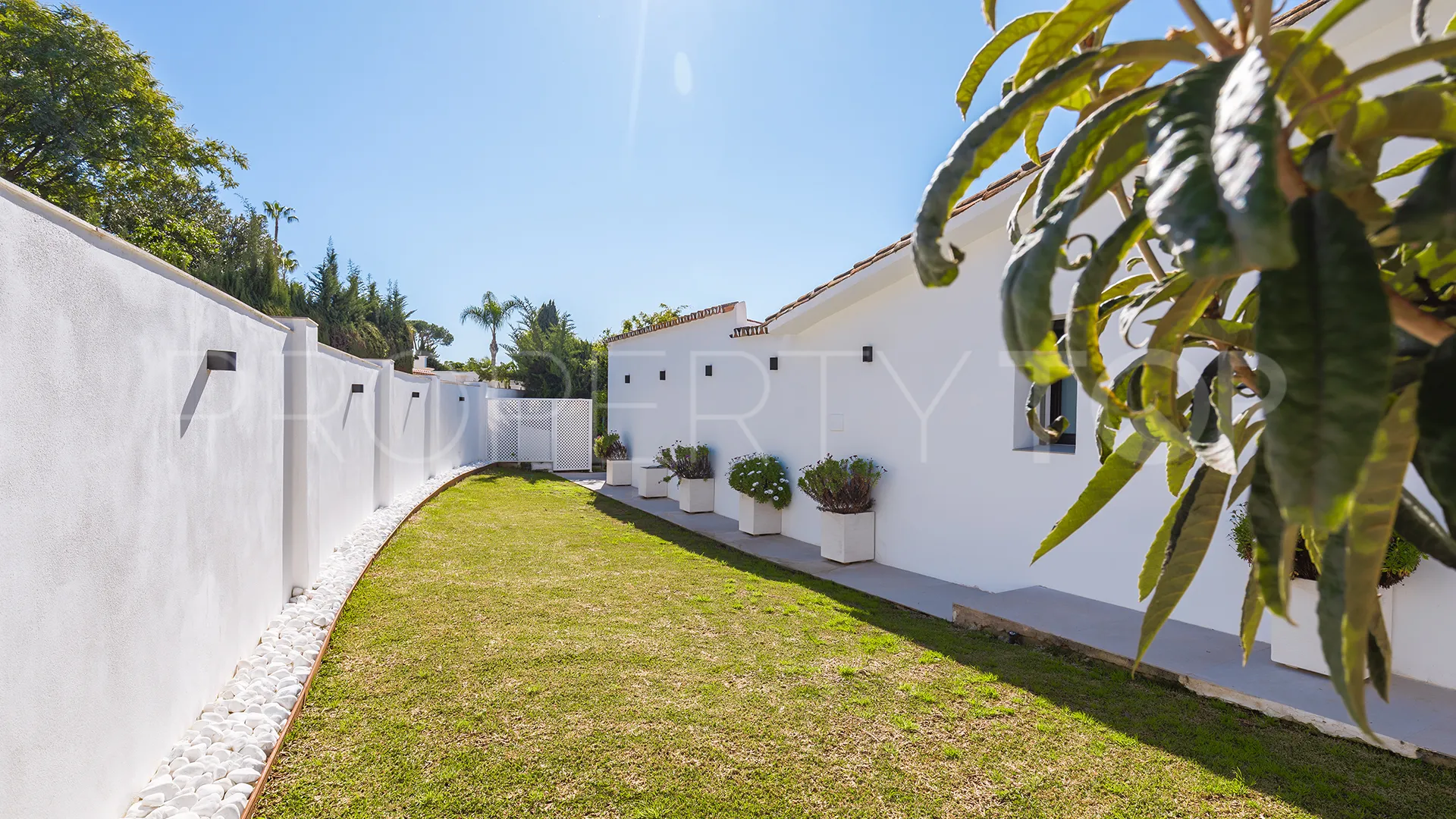 Guadalmina Alta, villa de 4 dormitorios a la venta