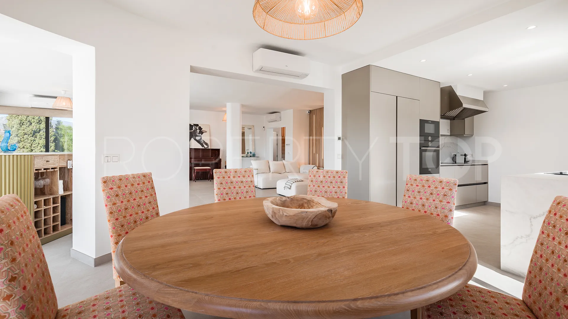 Guadalmina Alta, villa de 4 dormitorios a la venta
