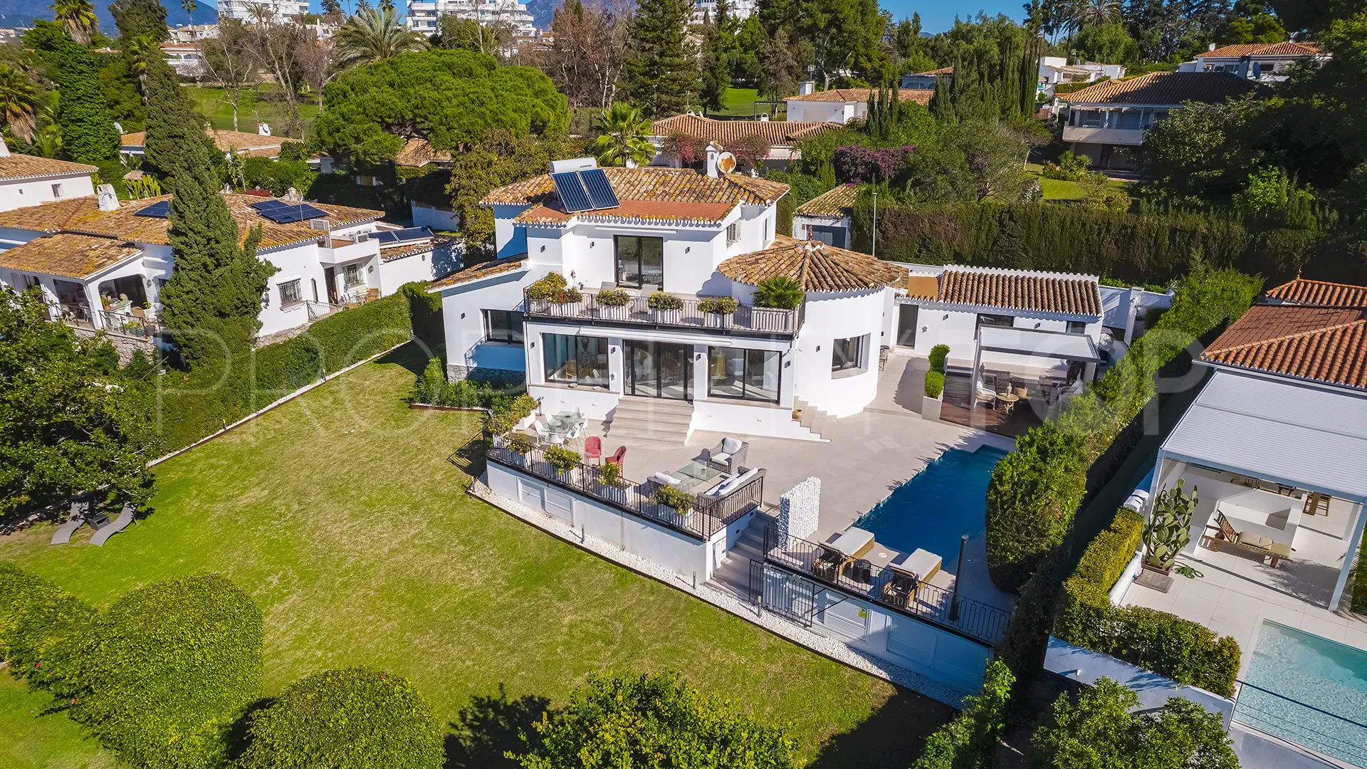 Guadalmina Alta, villa de 4 dormitorios a la venta