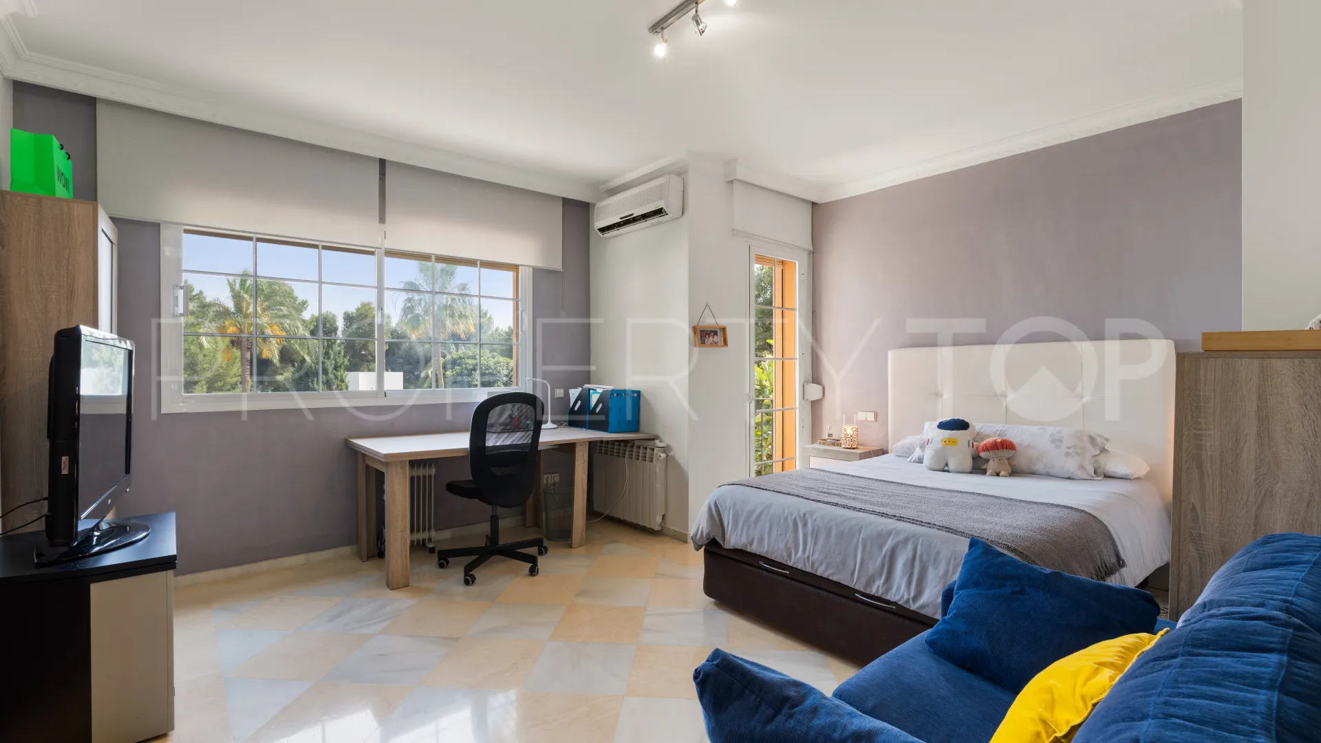Villa en venta en Nueva Andalucia