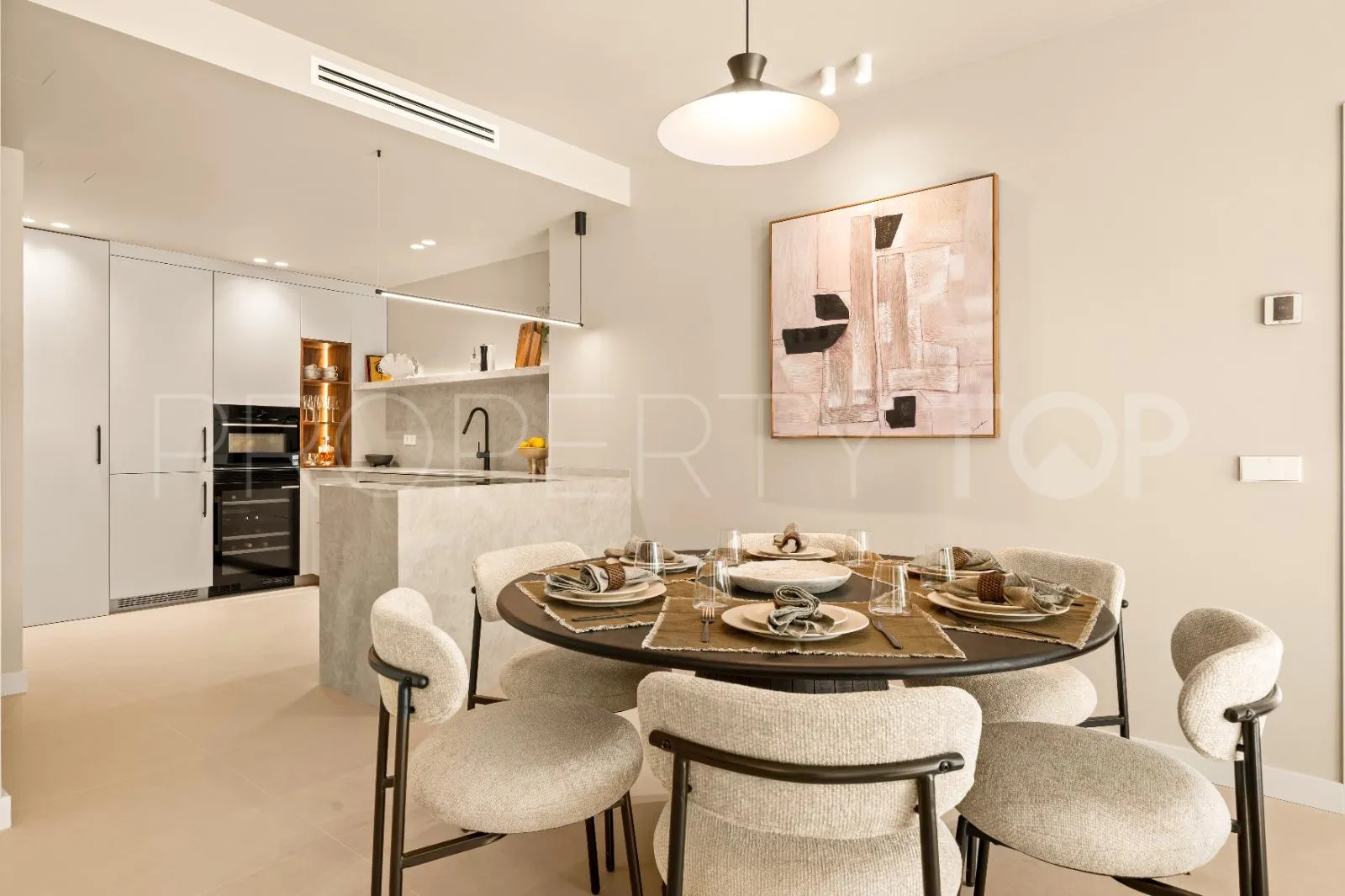 Se vende duplex en Eagles Village