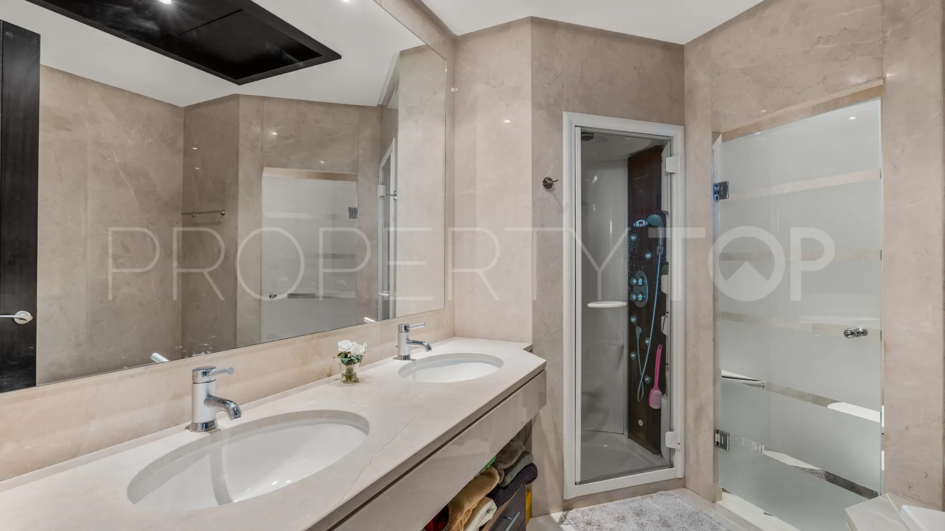 Apartamento a la venta en Marbella - Puerto Banus