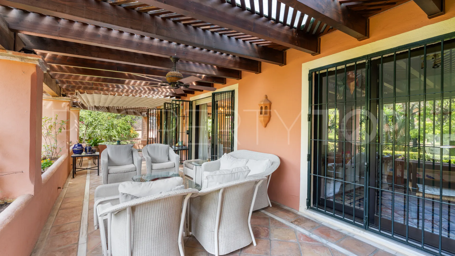6 bedrooms villa in Marbella for sale