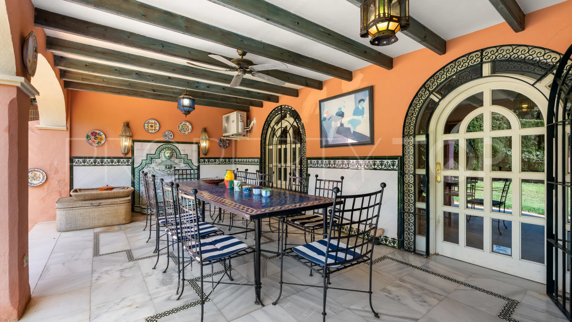 6 bedrooms villa in Marbella for sale