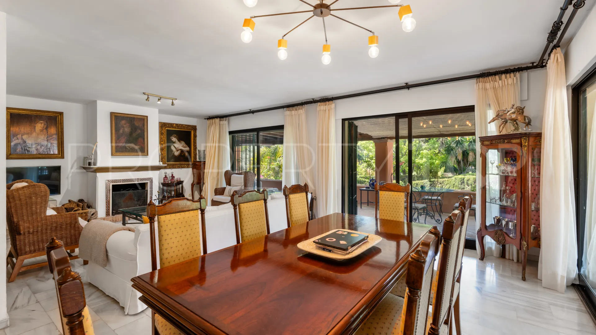 6 bedrooms villa in Marbella for sale