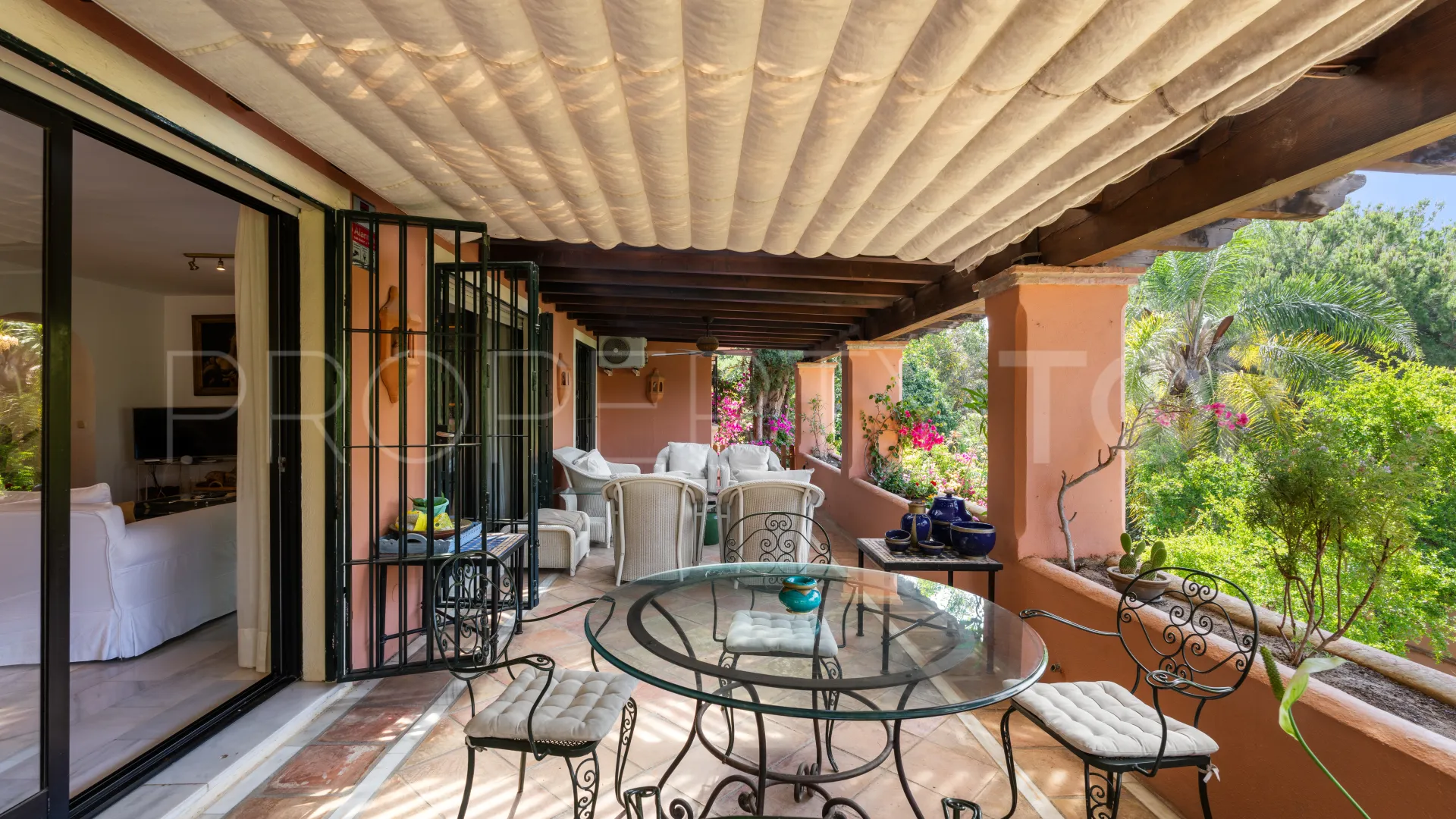 6 bedrooms villa in Marbella for sale