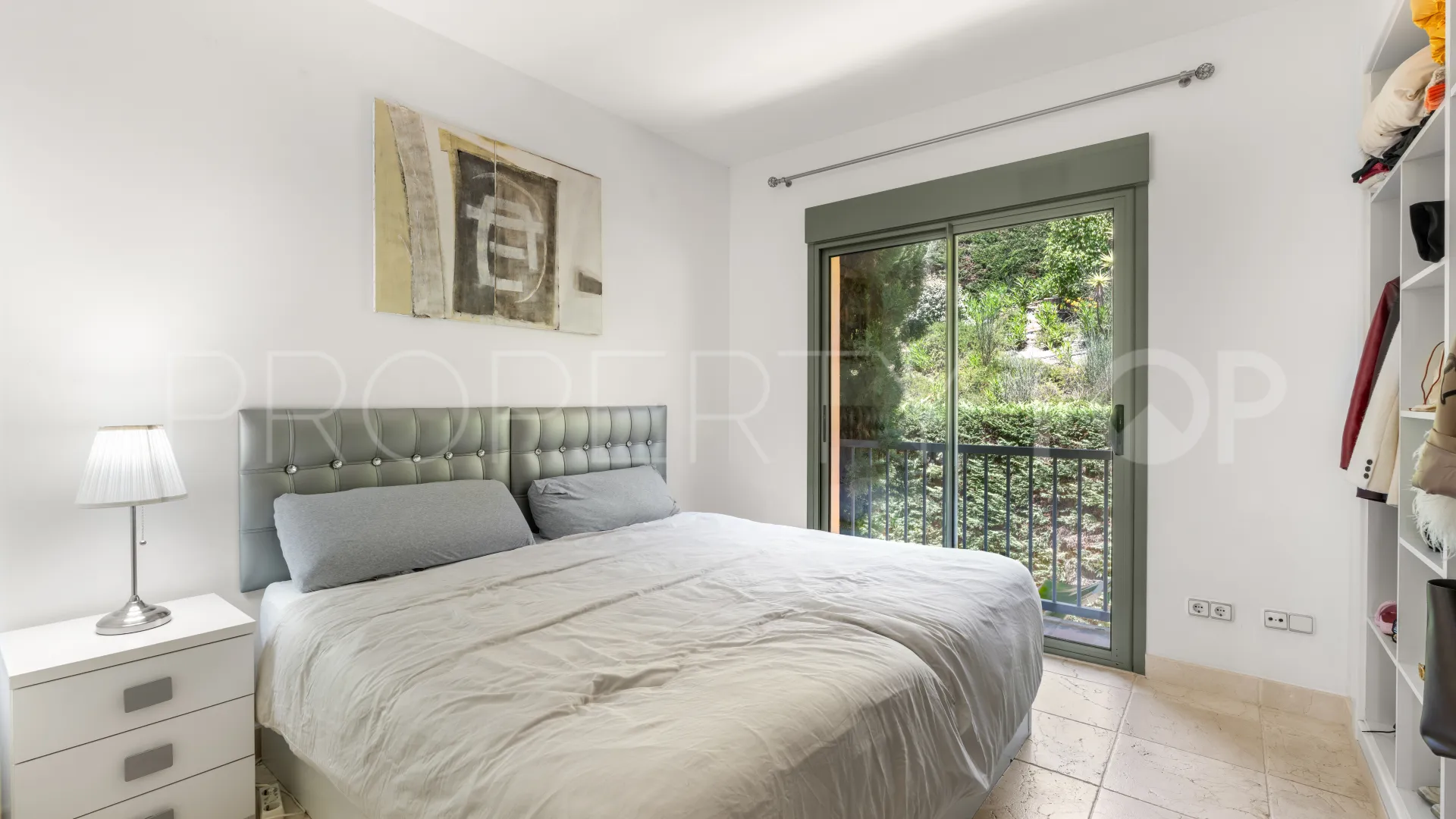 Apartamento en venta en Benatalaya