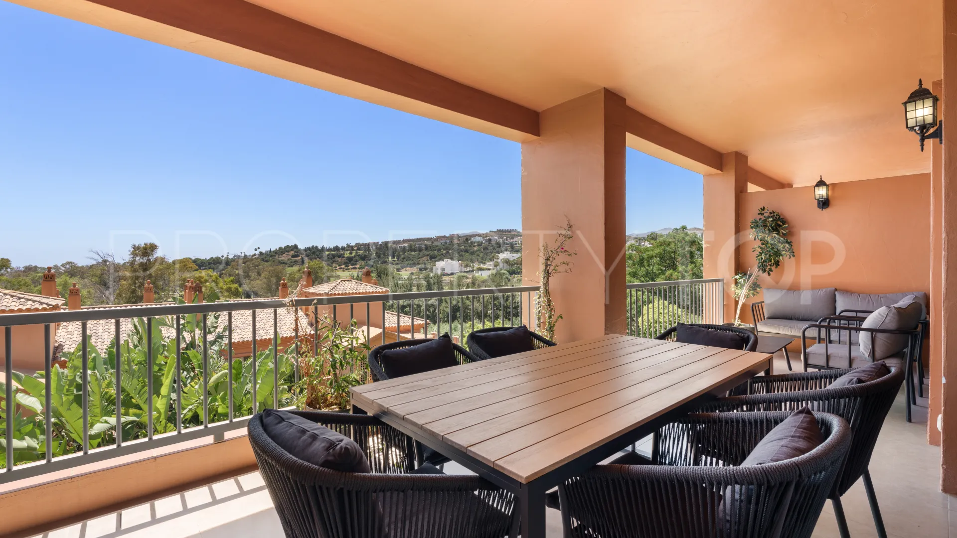 Apartamento en venta en Benatalaya