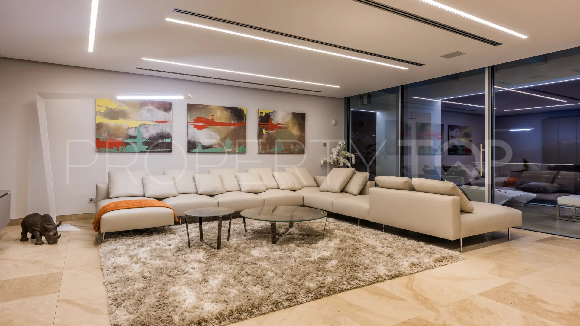 Villa en venta de 4 dormitorios en Los Arqueros