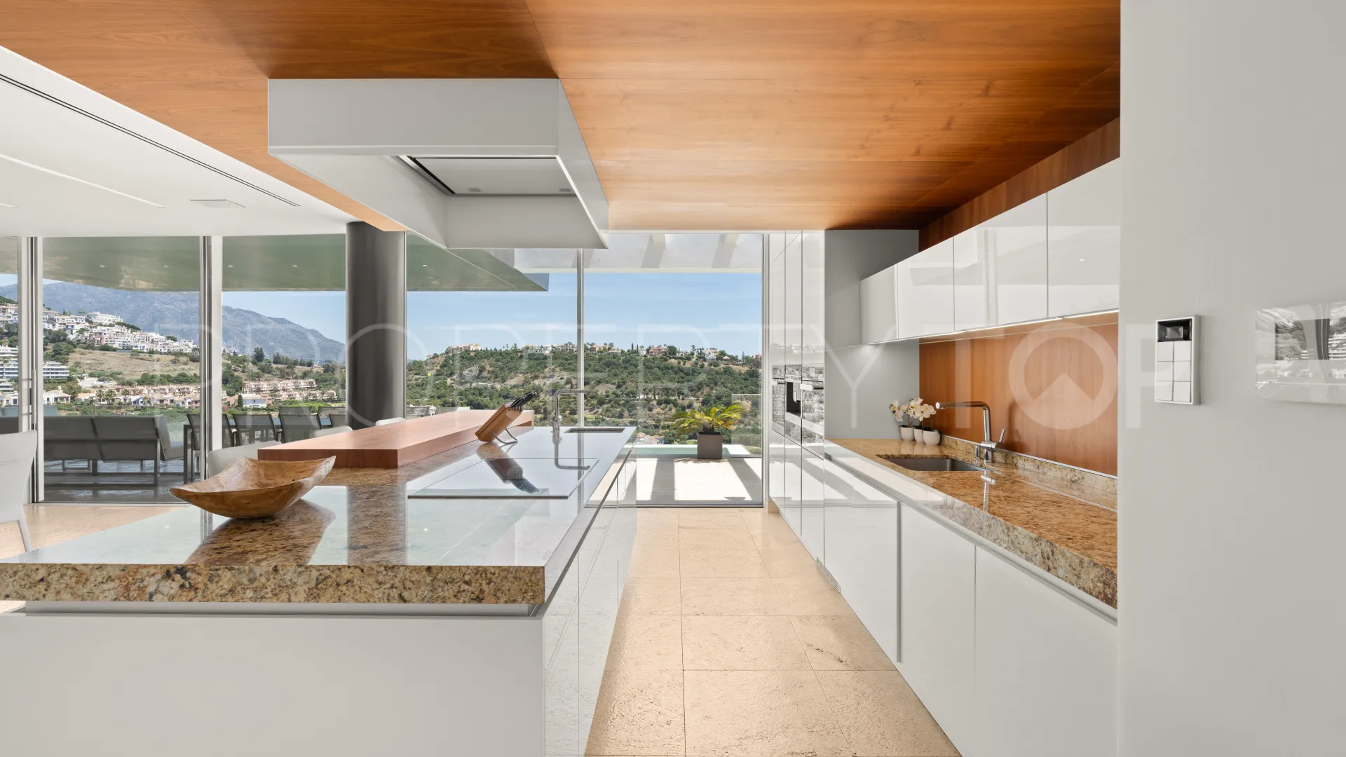 Villa en venta de 4 dormitorios en Los Arqueros