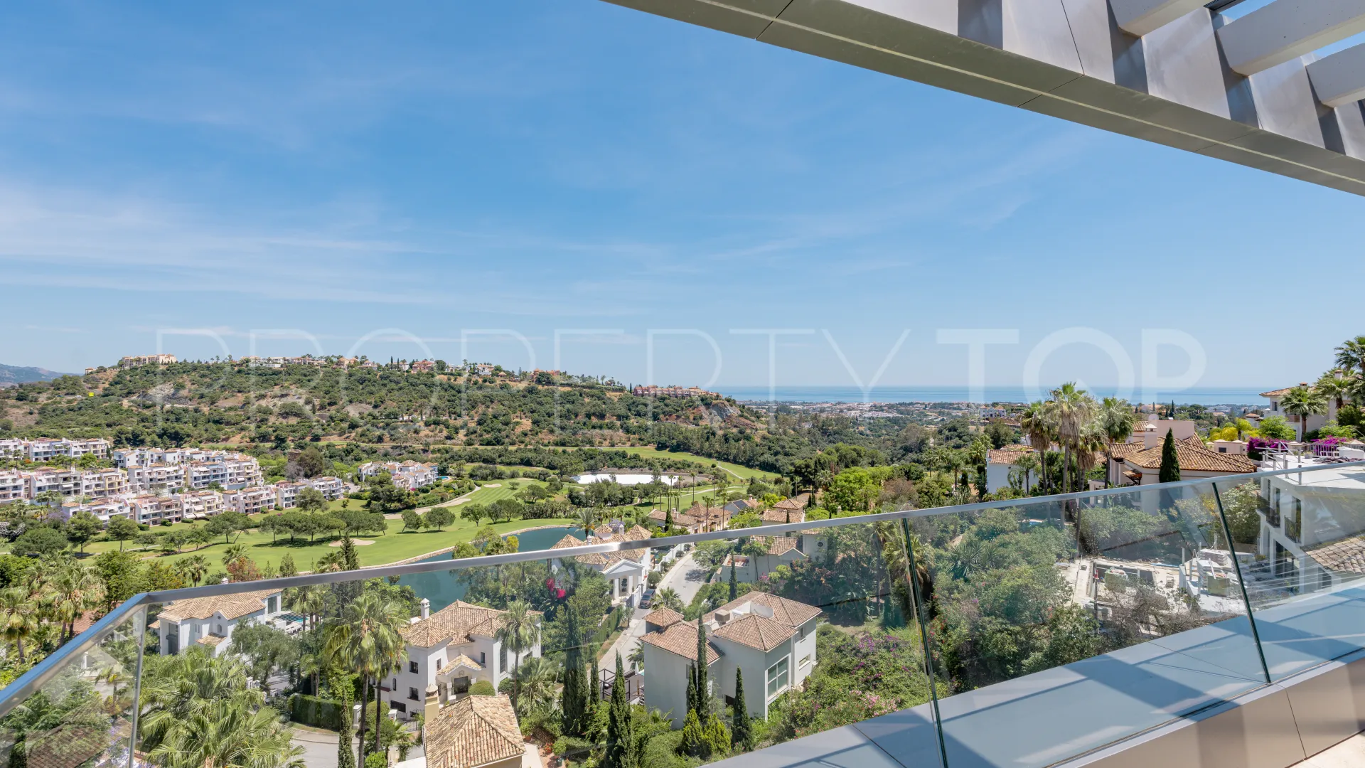 Villa en venta de 4 dormitorios en Los Arqueros