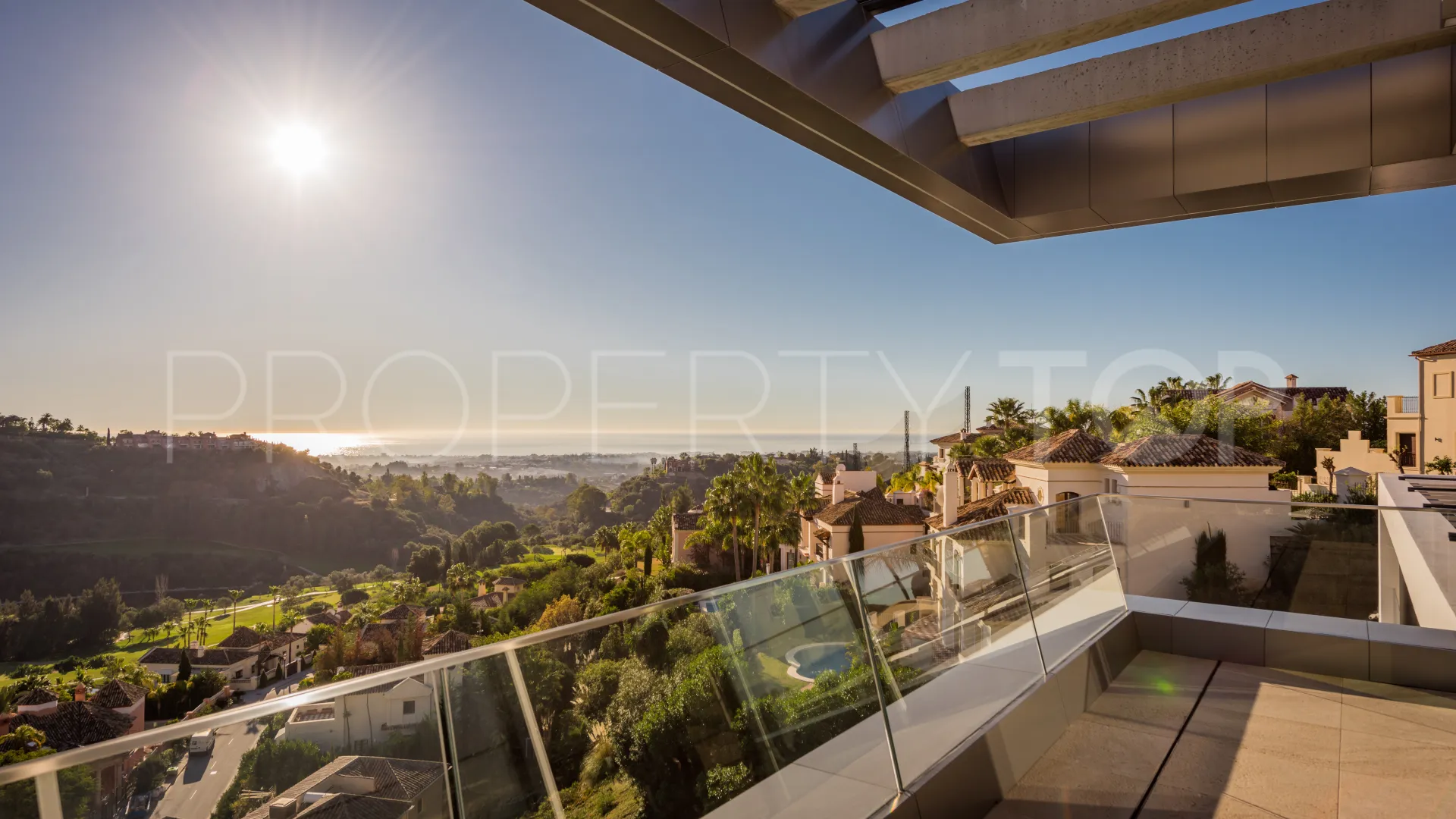 Villa en venta de 4 dormitorios en Los Arqueros