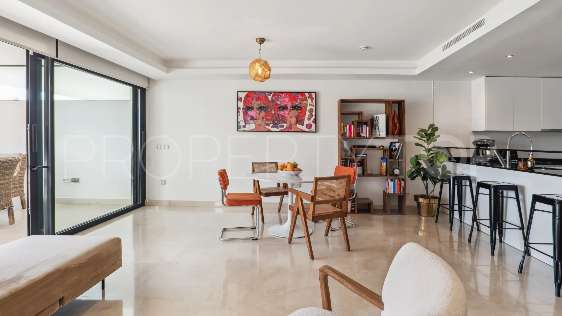 For sale town house with 3 bedrooms in Epic Marbella