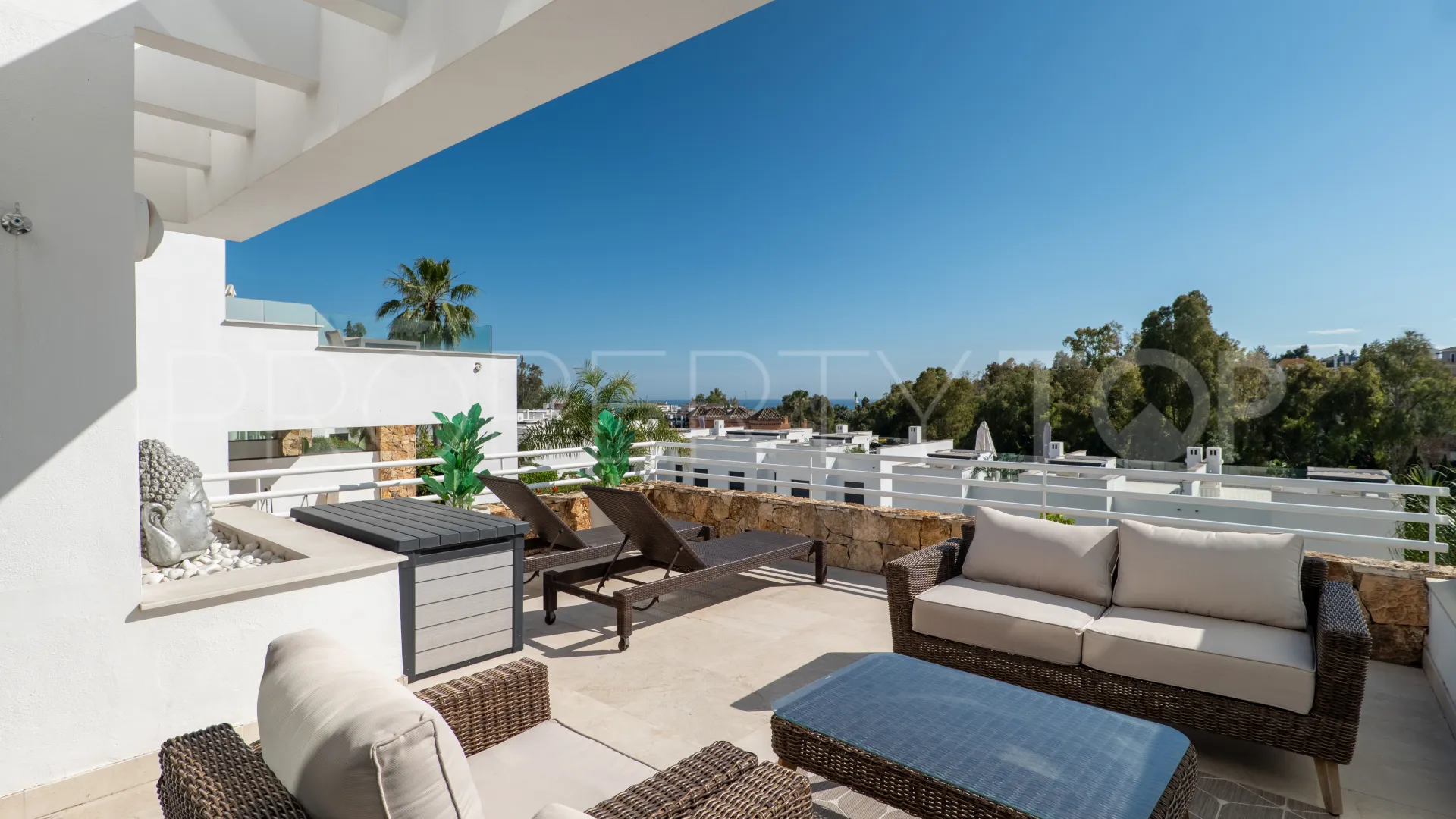 For sale town house with 3 bedrooms in Epic Marbella