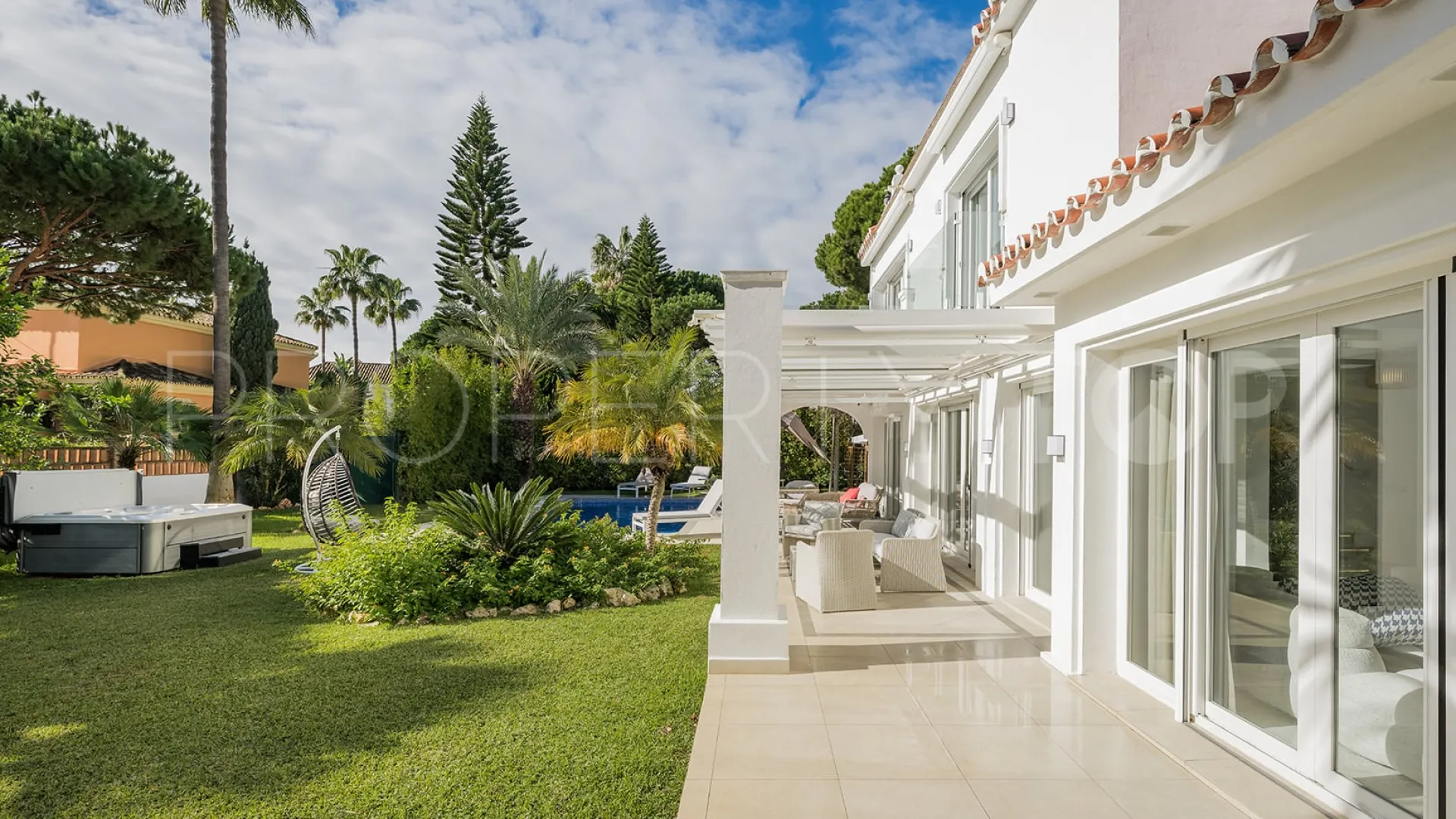 Buy Marbesa villa