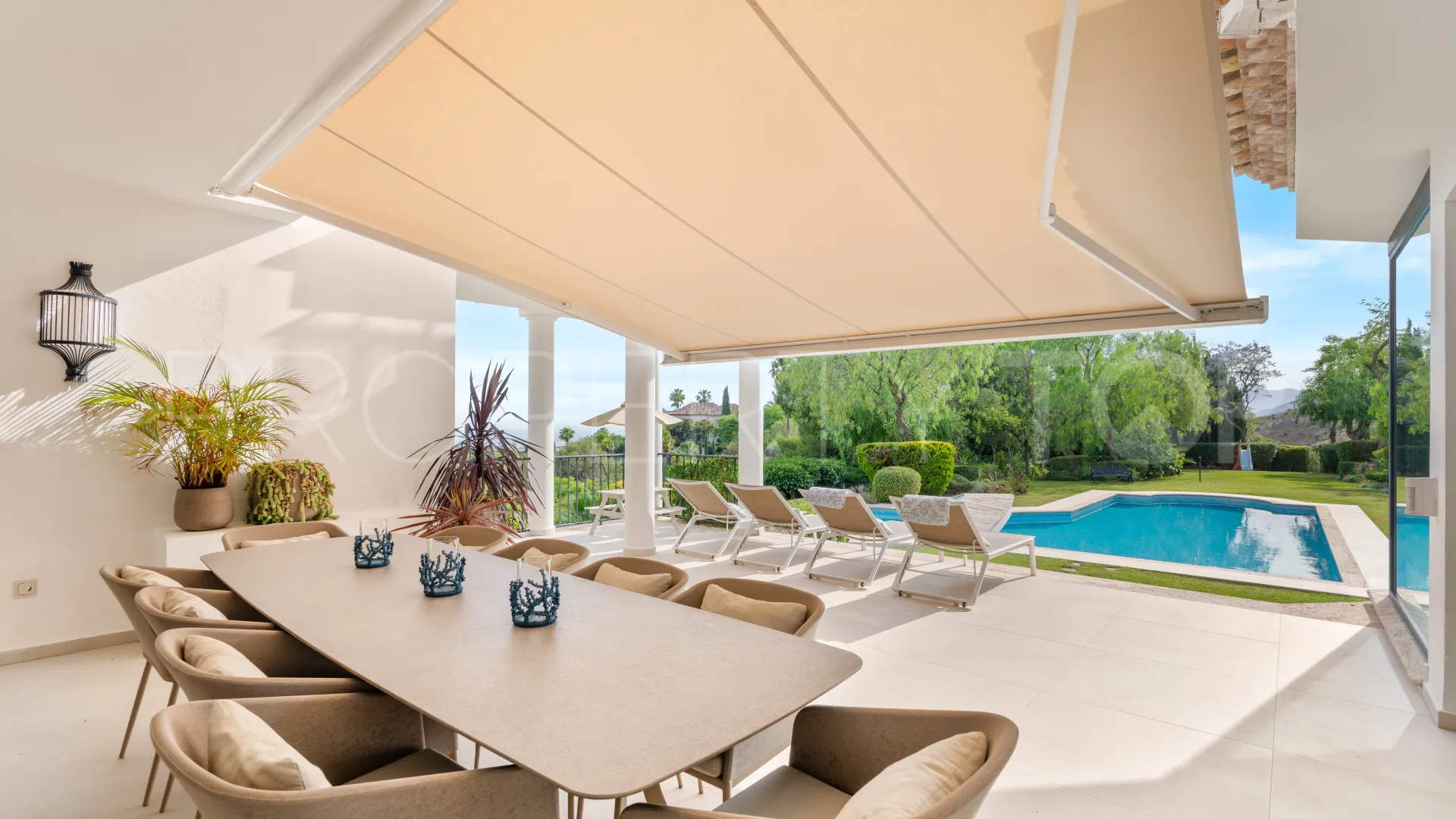 Villa in Marbella Hill Club for sale