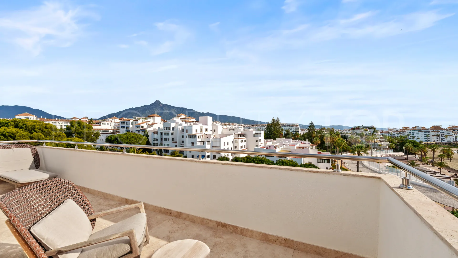 Marbella - Puerto Banus, apartamento en venta con 2 dormitorios