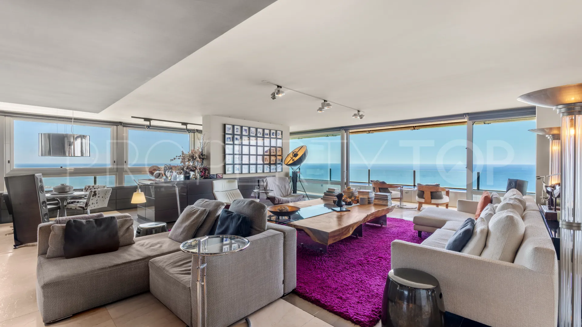 6 bedrooms Rio Real penthouse for sale