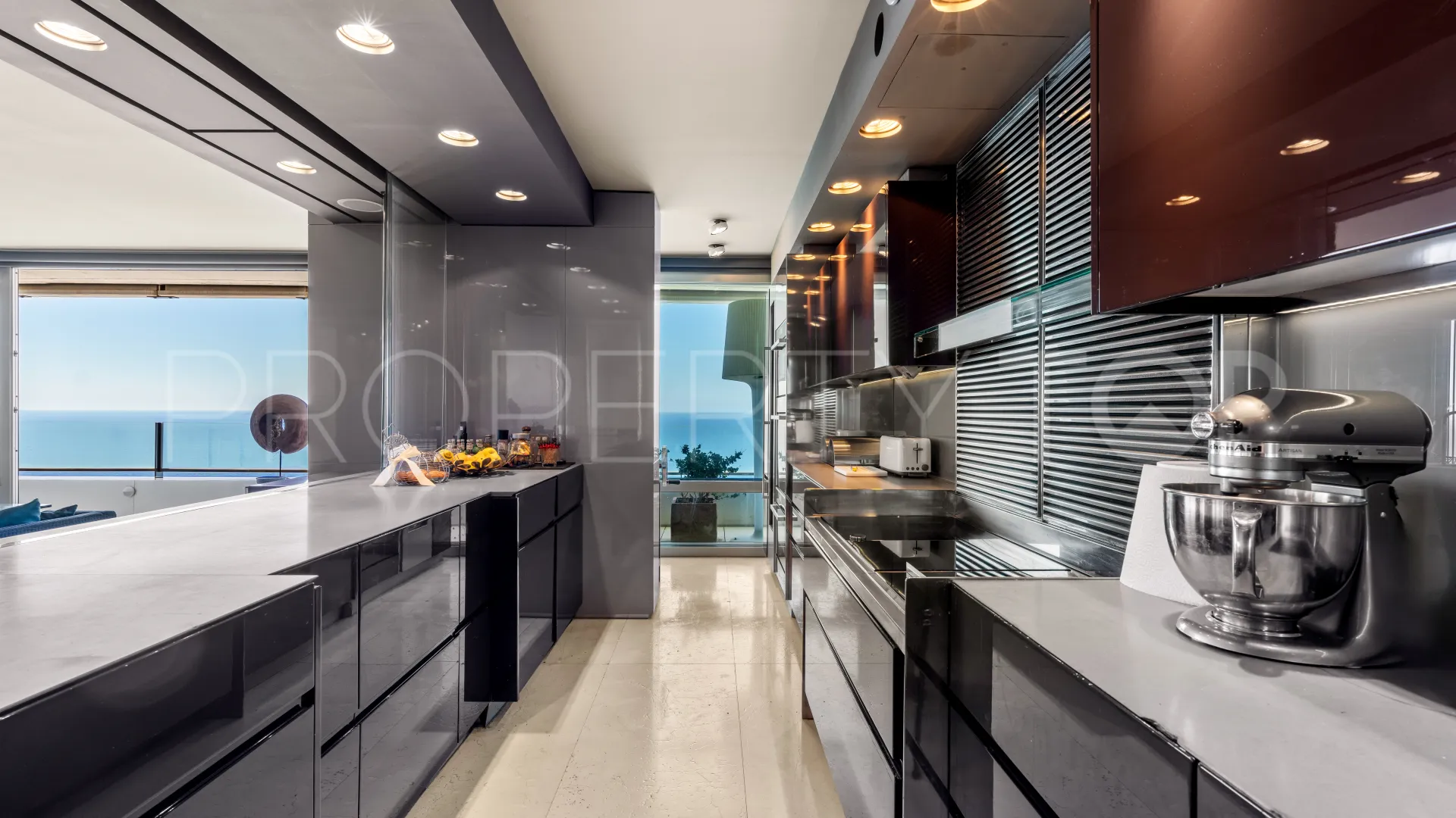 6 bedrooms Rio Real penthouse for sale