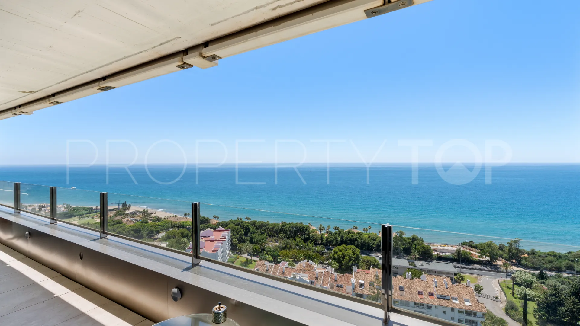 6 bedrooms Rio Real penthouse for sale