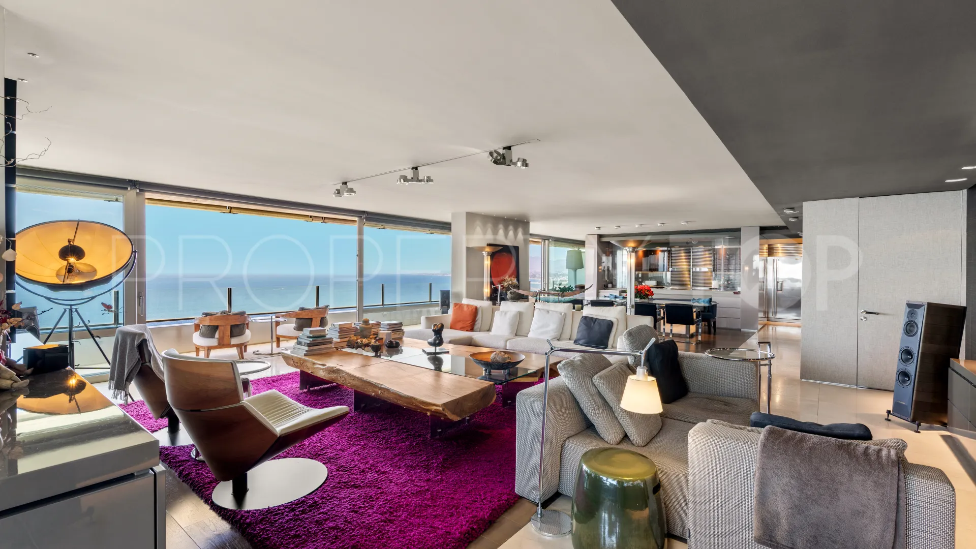 6 bedrooms Rio Real penthouse for sale