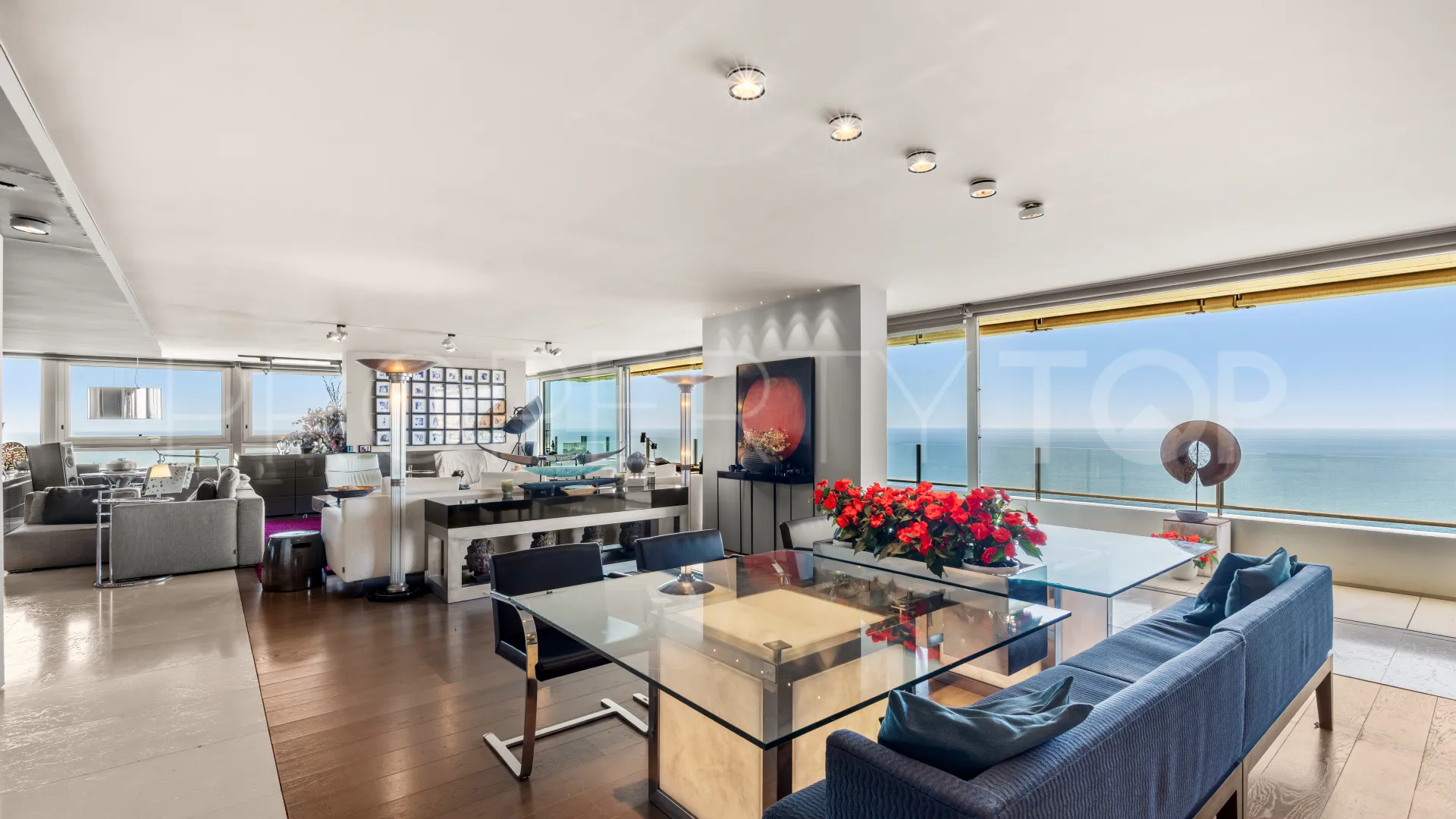 6 bedrooms Rio Real penthouse for sale