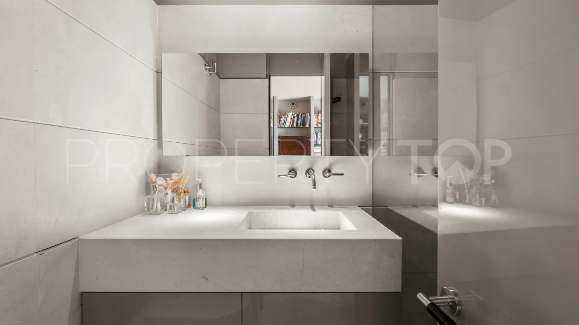 6 bedrooms Rio Real penthouse for sale