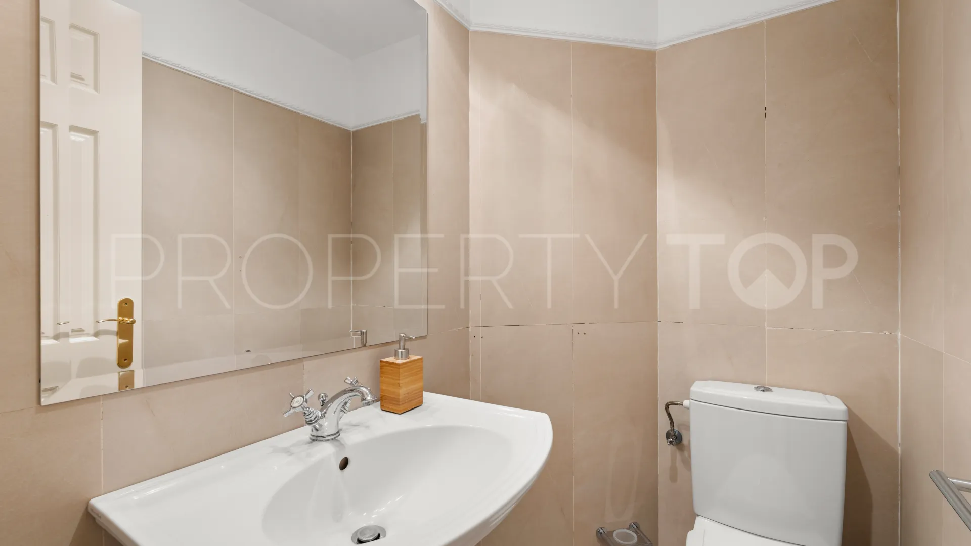 Comprar apartamento con 3 dormitorios en Balcones de Sierra Blanca