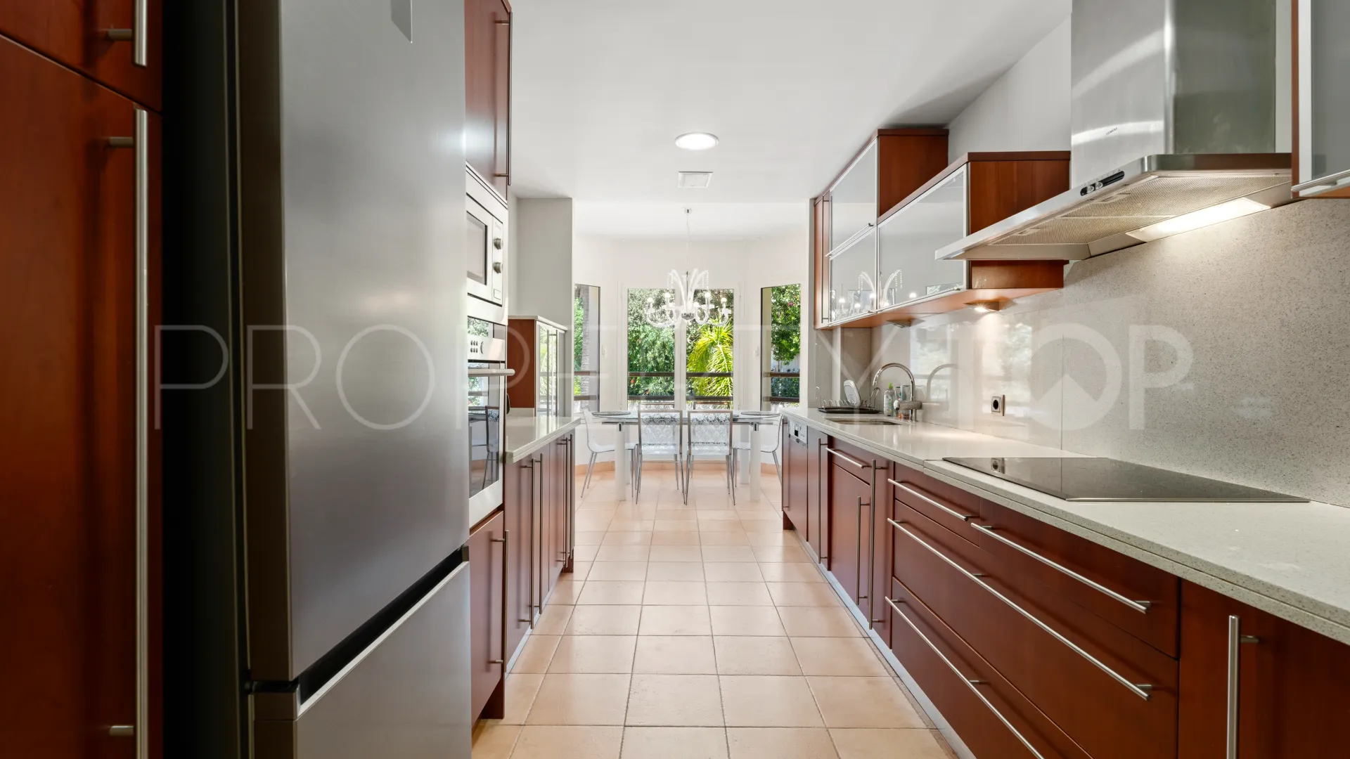 Comprar apartamento con 3 dormitorios en Balcones de Sierra Blanca