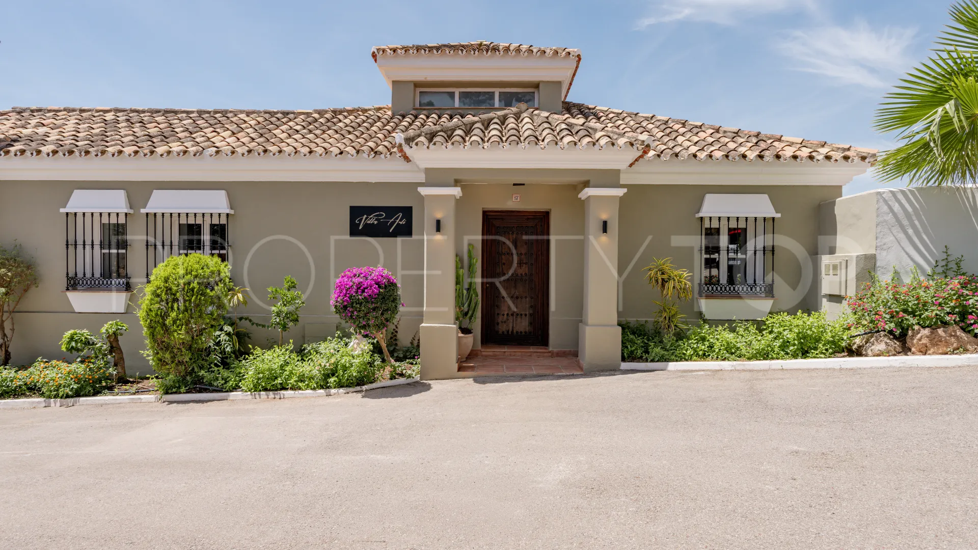 For sale villa in La Heredia