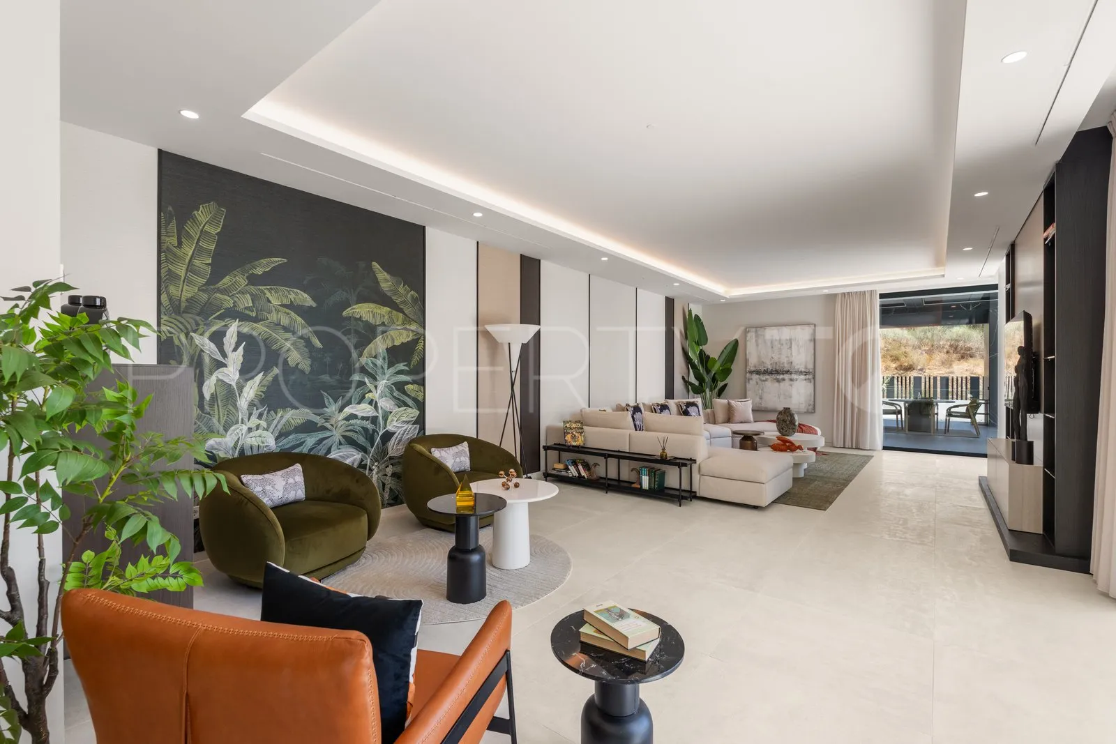 Se vende villa en Paraiso Alto con 6 dormitorios