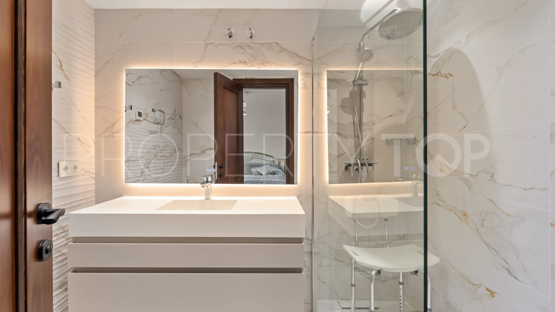 Nueva Andalucia, apartamento a la venta