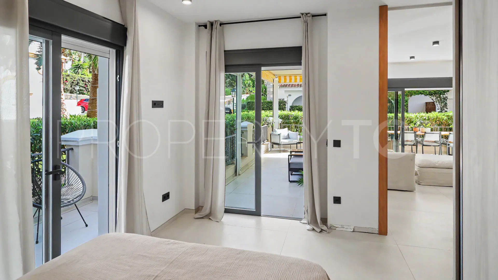 For sale apartment in Andalucia del Mar