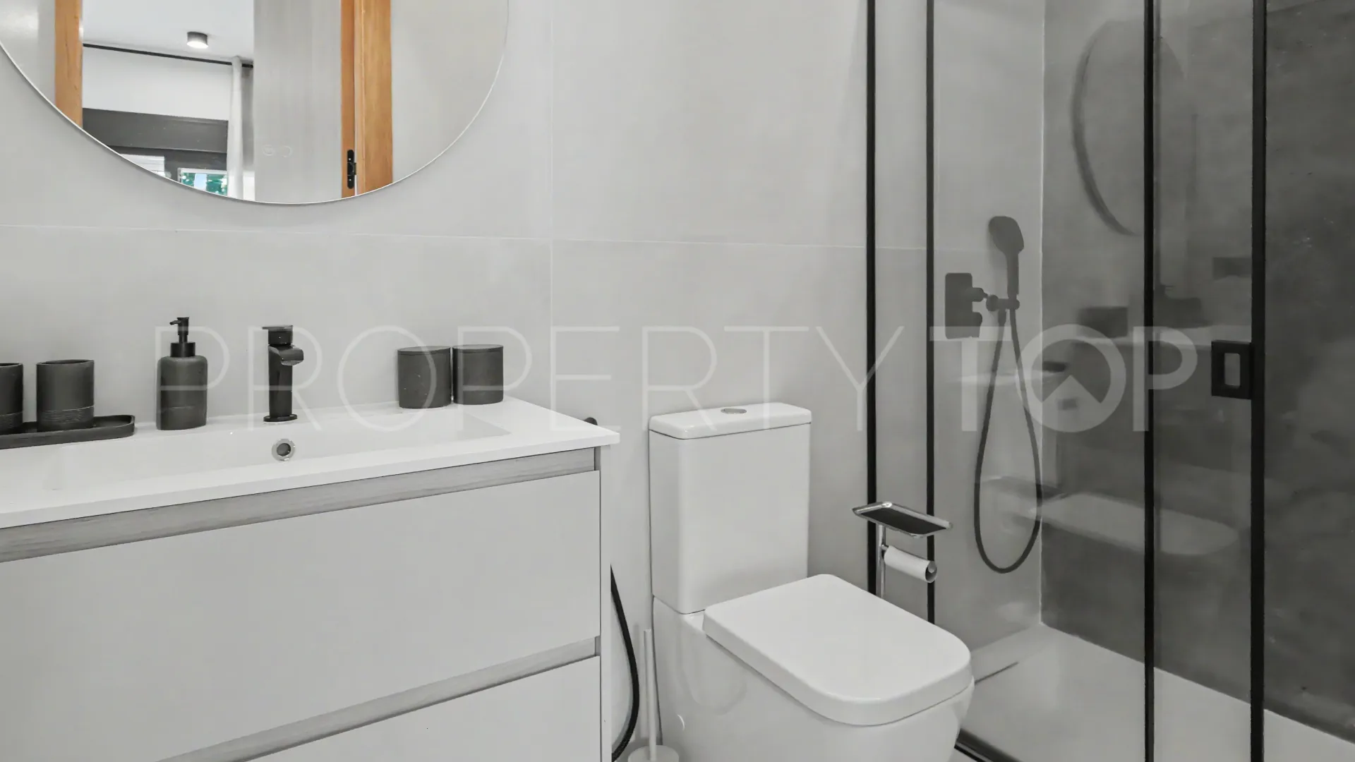 For sale apartment in Andalucia del Mar