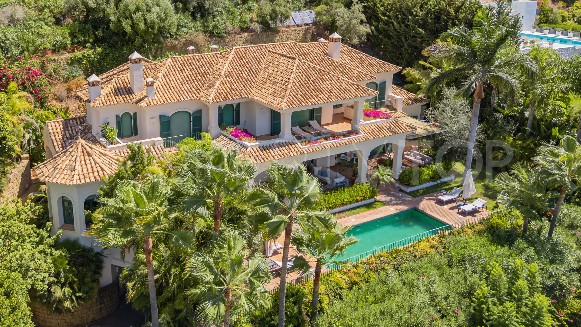 Villa with 5 bedrooms for sale in Cascada de Camojan