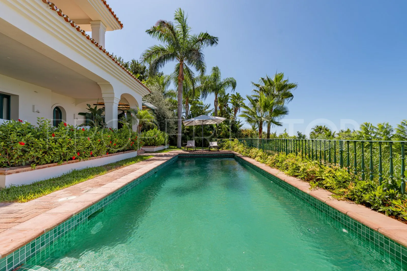 Villa with 5 bedrooms for sale in Cascada de Camojan