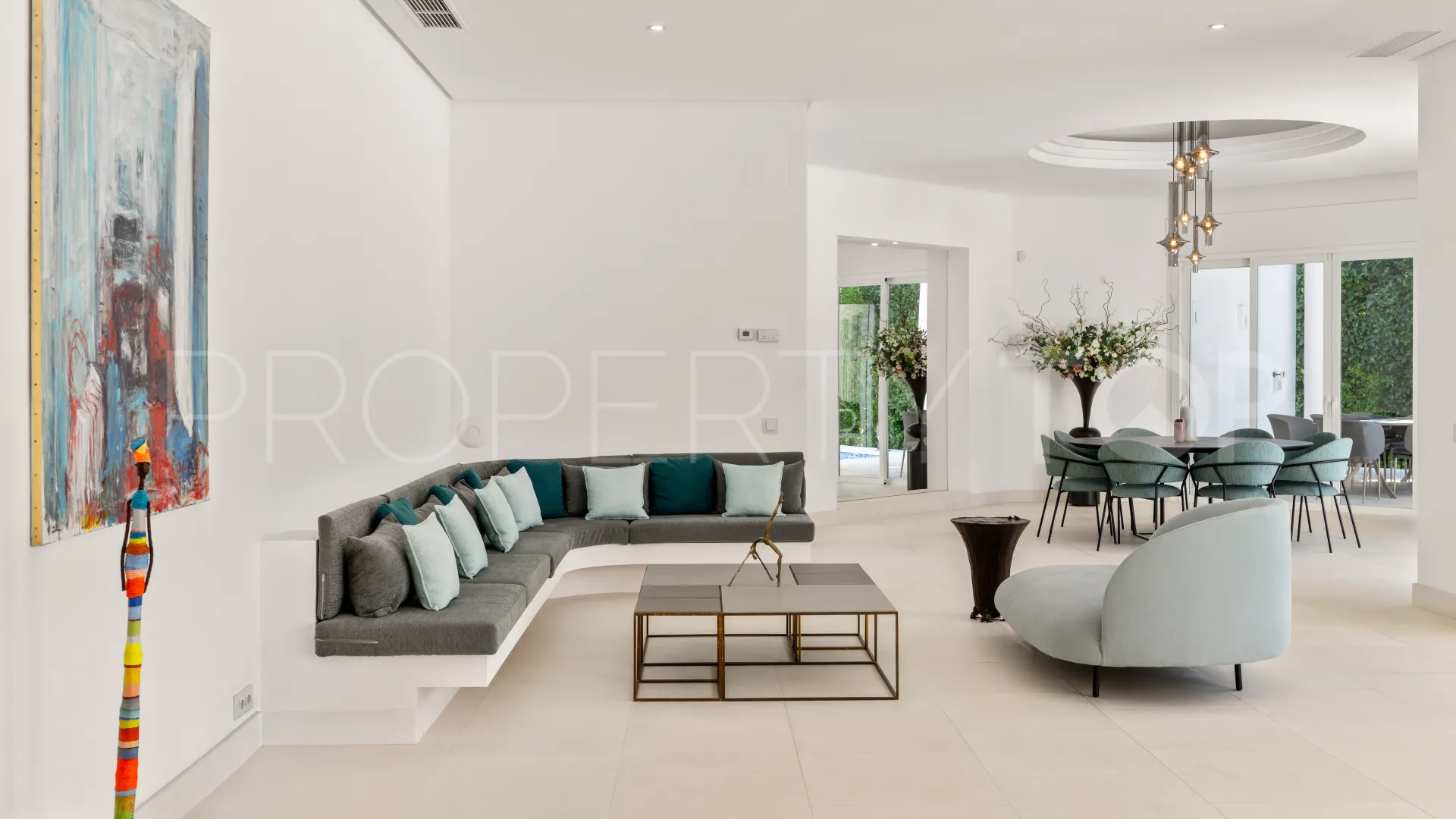 Villa with 6 bedrooms for sale in Guadalmina Baja
