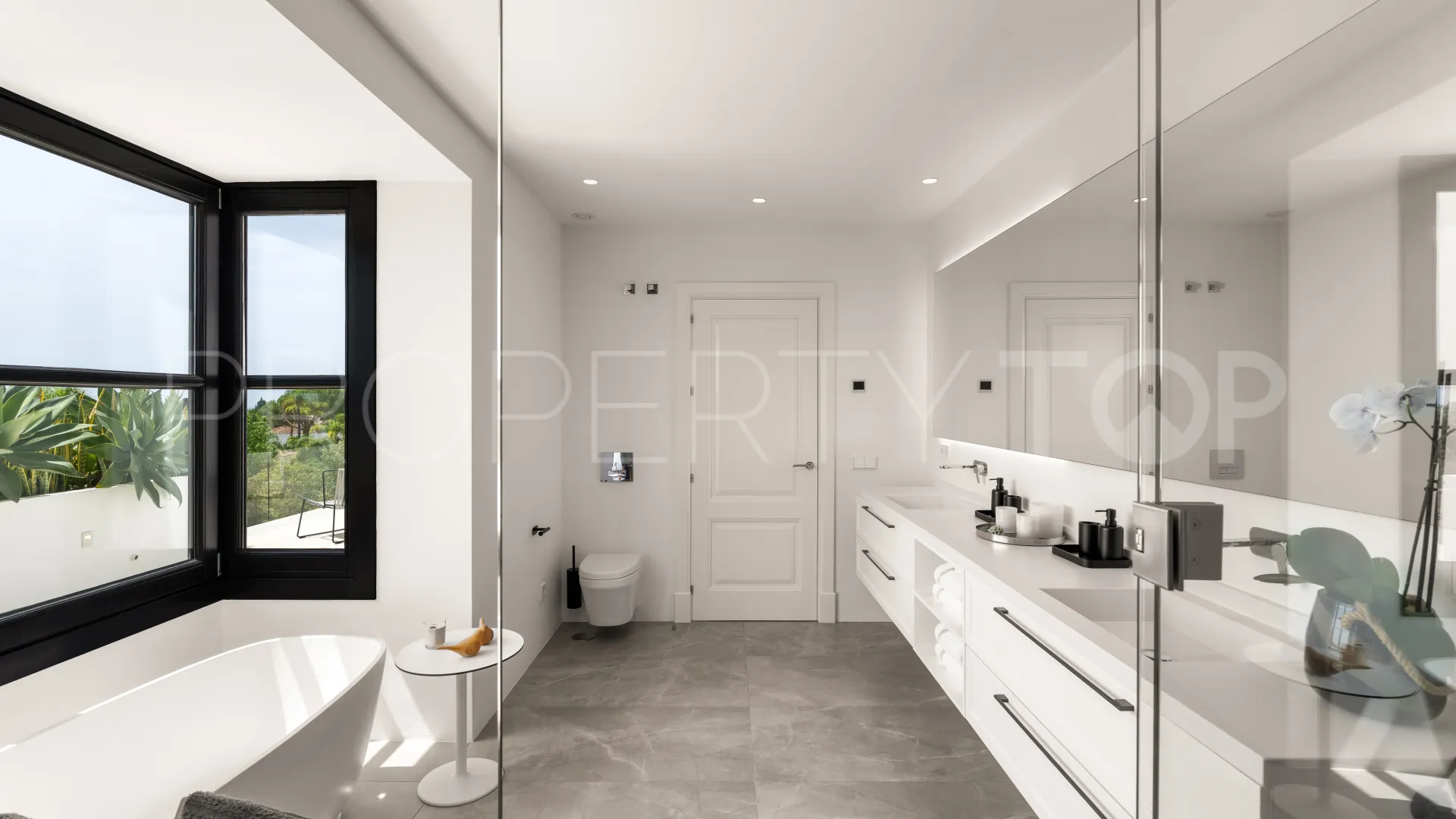 Buy villa in La Cerquilla