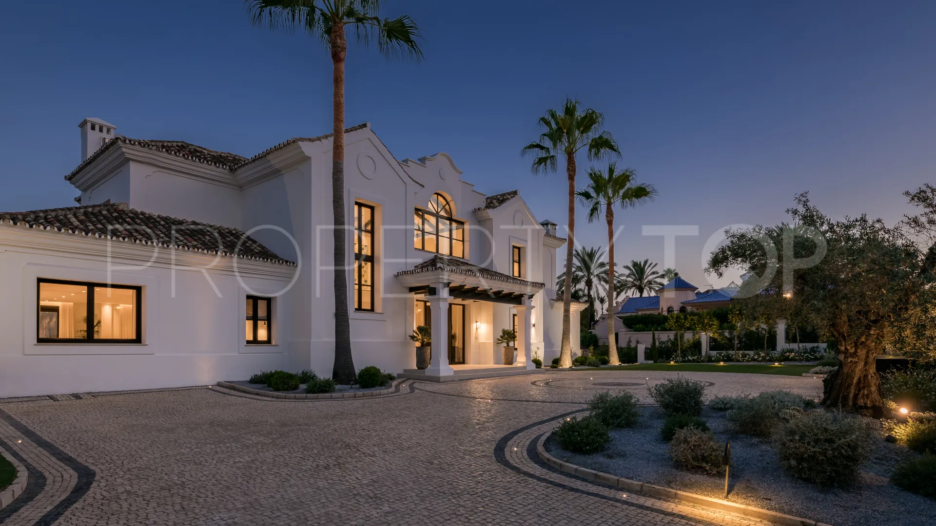 Buy villa in La Cerquilla