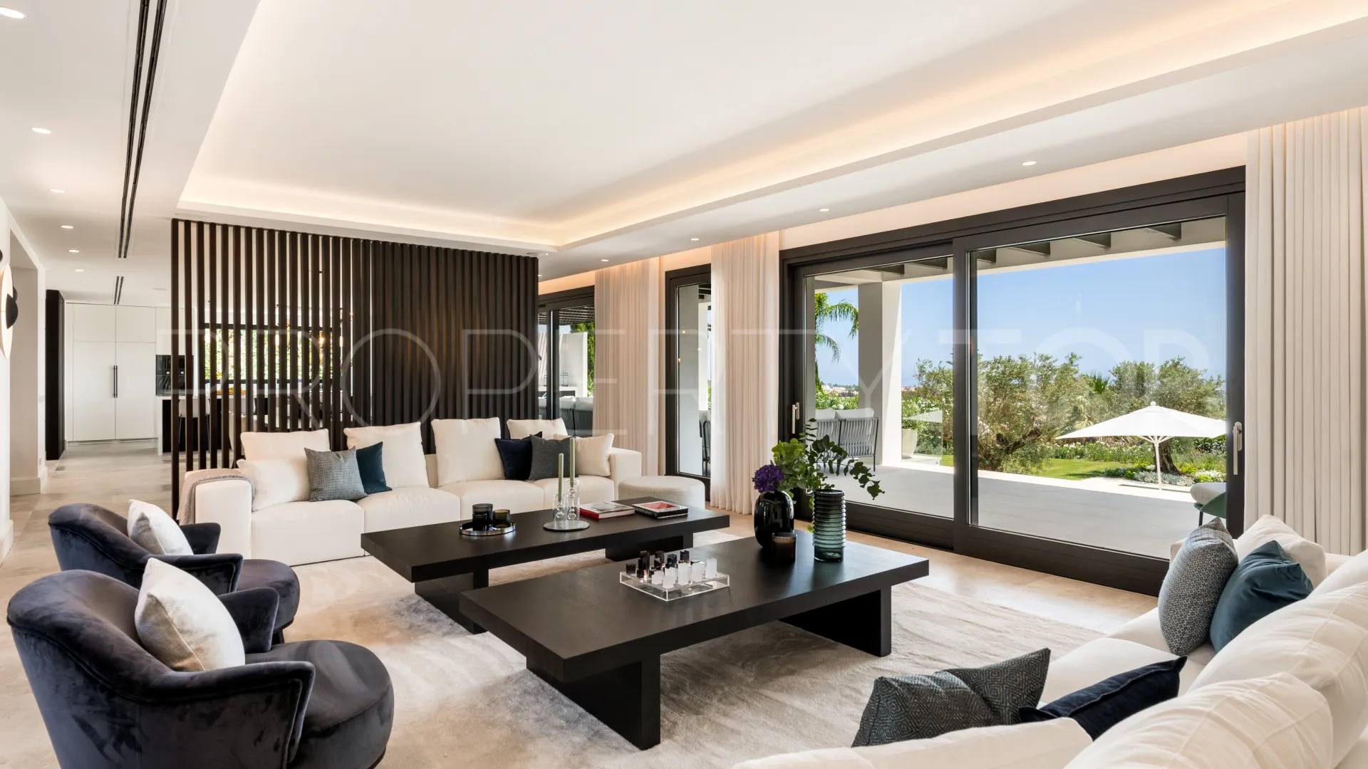 Buy villa in La Cerquilla