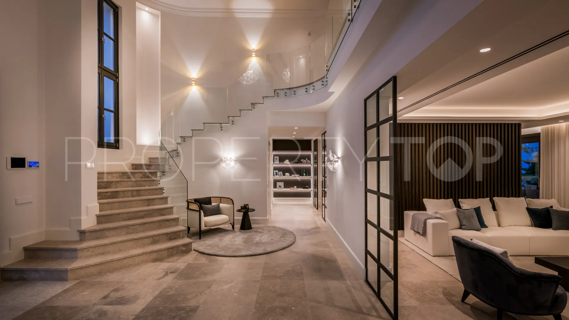 Buy villa in La Cerquilla