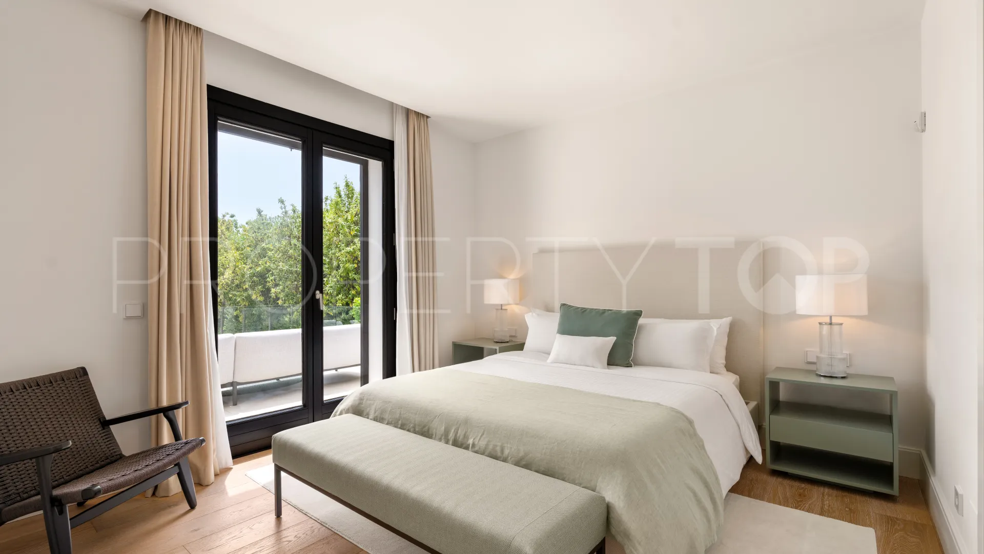 Buy villa in La Cerquilla