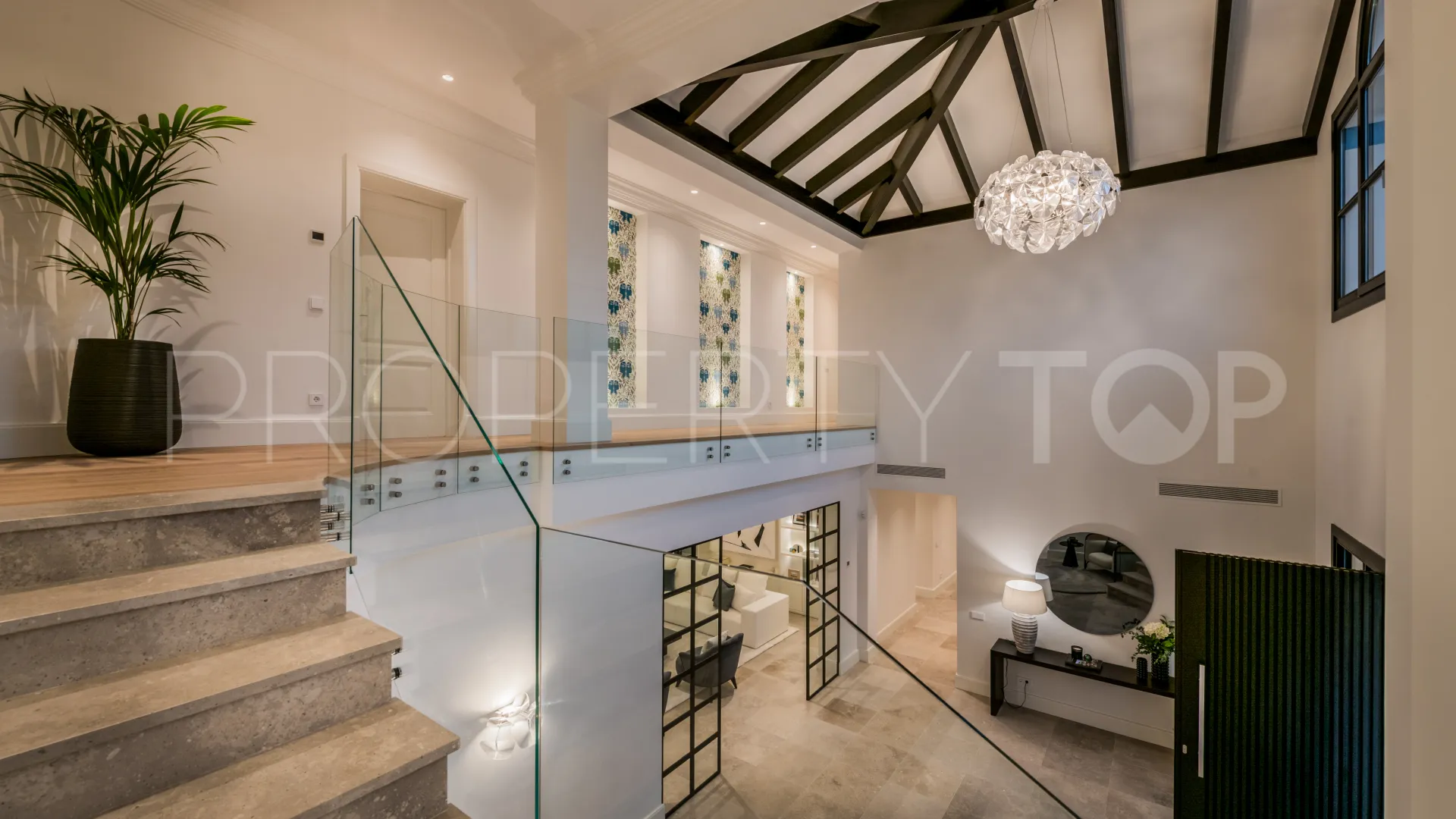 Buy villa in La Cerquilla