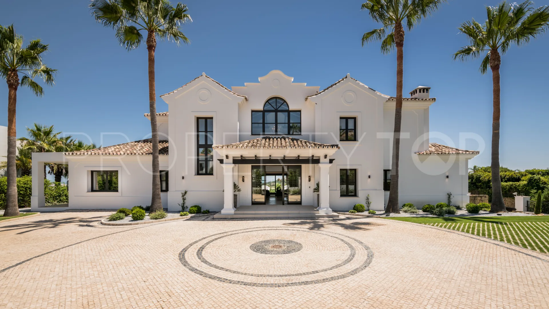 Buy villa in La Cerquilla