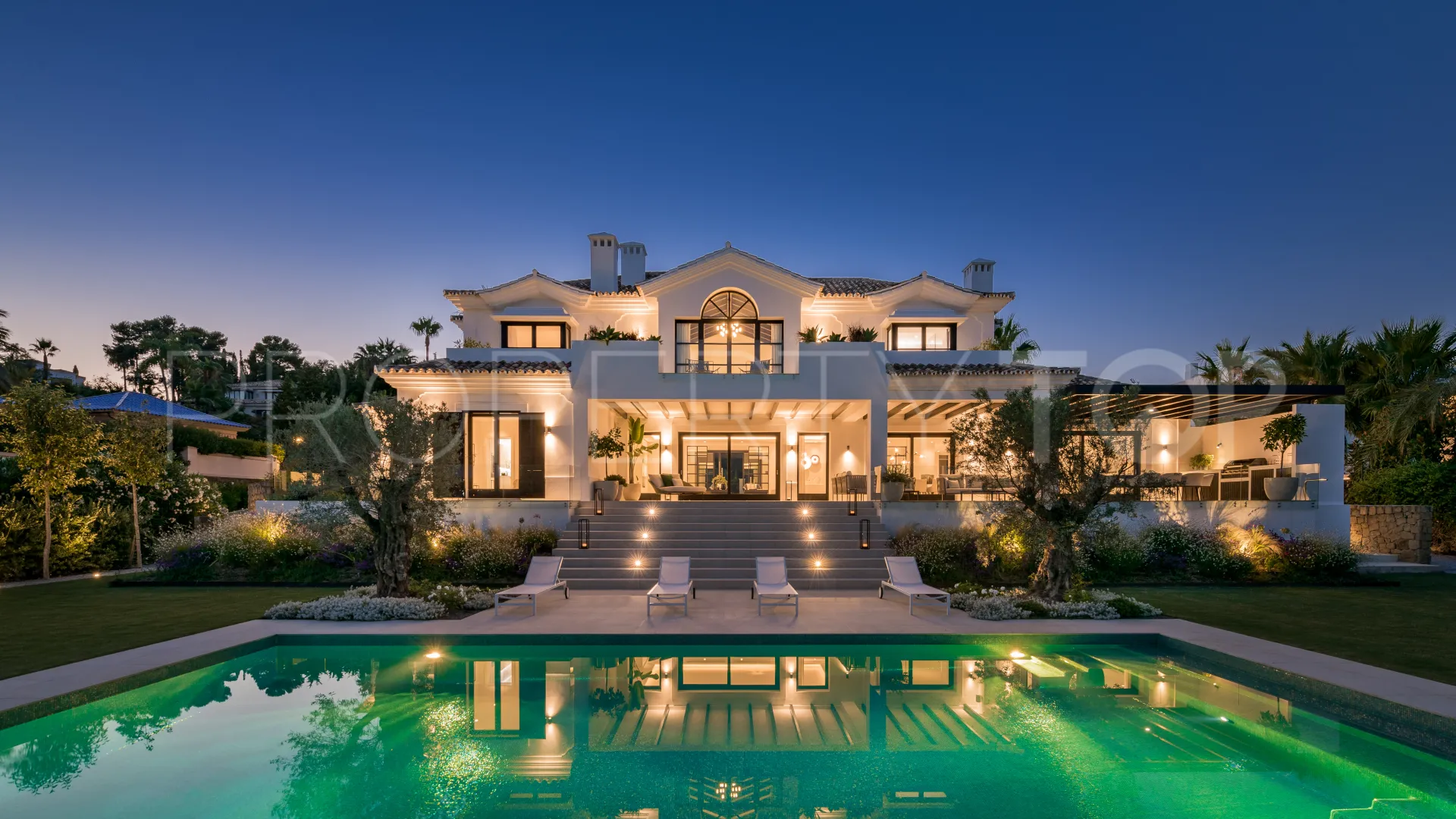Buy villa in La Cerquilla
