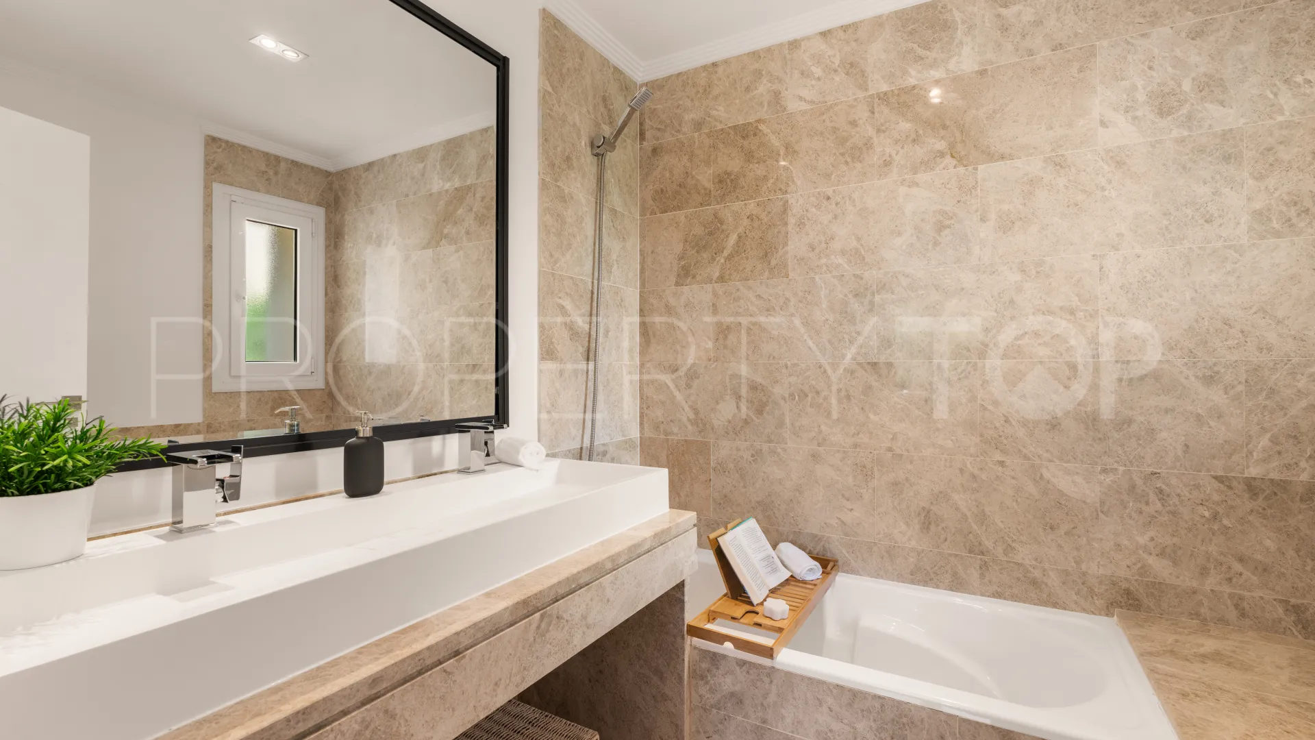 Santa Clara, villa en venta con 4 dormitorios