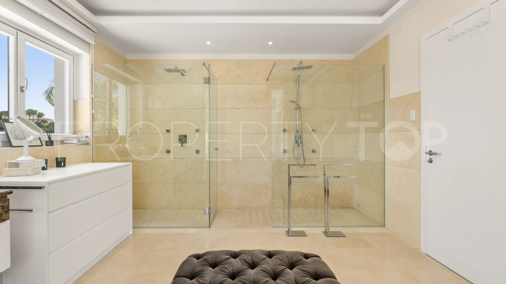 For sale villa in La Zagaleta