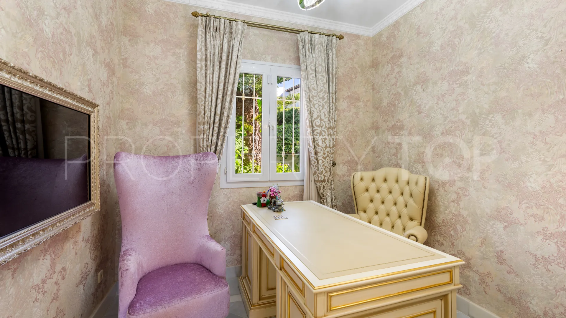 Buy Bahia de Marbella villa